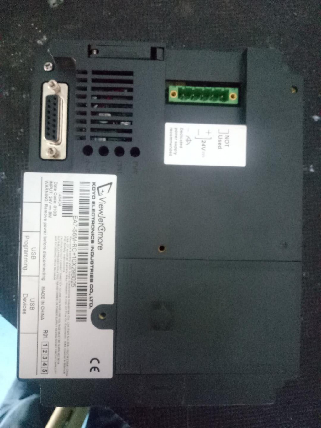 富士G9 系列改動來的方法 富士變頻器G9S/P9S修改容量，類型，電壓等級的方法： 按reset鍵+PRG鍵，出現(xiàn)C參數(shù) 按上箭頭鍵或下箭頭鍵找到C08=容量或>>鍵+PRG鍵U00，先修改 131=0.4G  132=0.75G……  136=5.5G/7.5P……141=22G/30P … 修改后按data鍵存儲 用>>鍵+上箭頭鍵修改C05=G/P類型    G=0,P=1 修改后按data鍵存儲 富士G11 找到P02參數(shù)就可以改了， P02是電機銘牌的額定功率